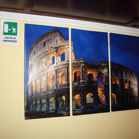 โรงแรมยูโรรูมส์ โรม ภายนอก รูปภาพ